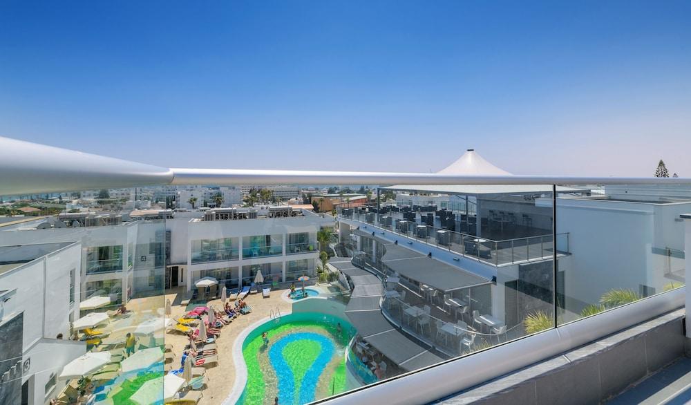 Tasia Maris Oasis Ayia Napa Exterior foto