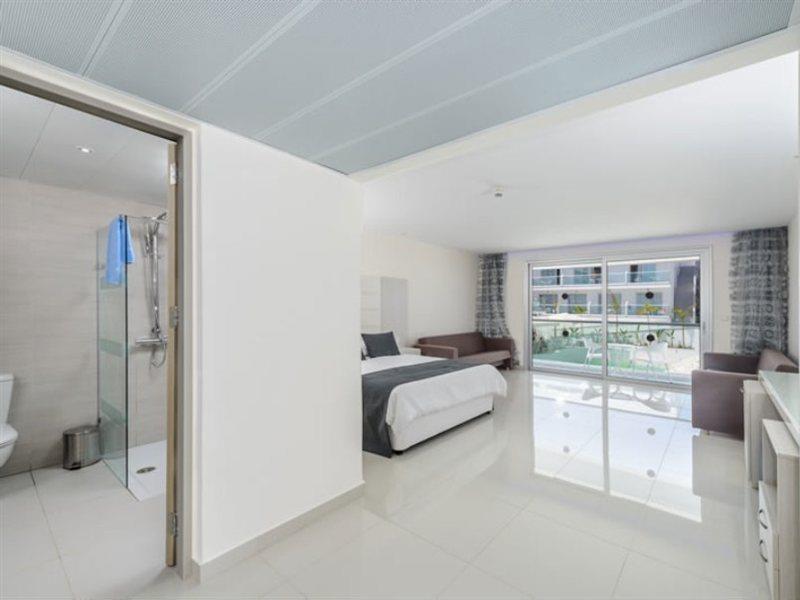 Tasia Maris Oasis Ayia Napa Exterior foto